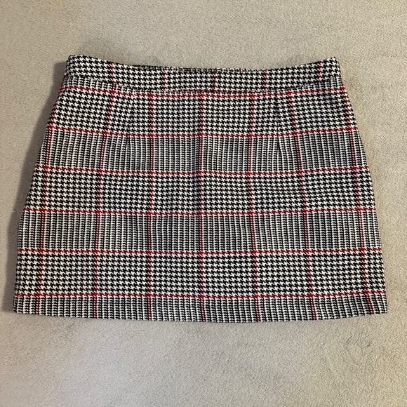 Plaid Skirt Mini Size Large Skort Black White Red Pockets Taylor Forever 21 - Picture 2 of 9